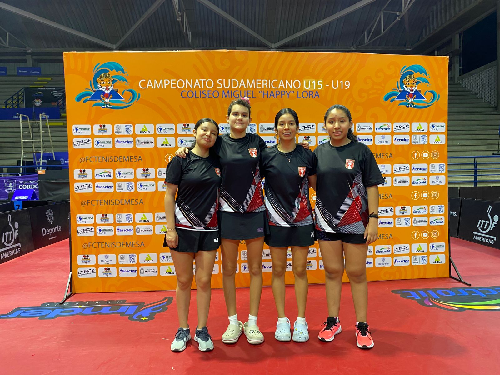 La Federación Peruana de Tenis de Mesa destaca en el Campeonato Sudamericano U15 y U19