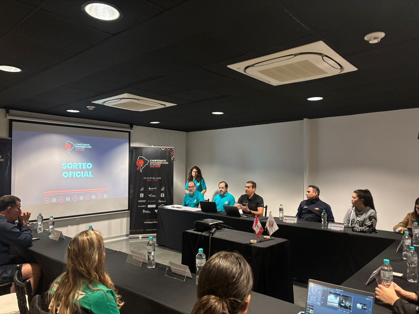 El Sudamericano arranca con fuerza: se realizó el sorteo oficial y los partidos comienzan este lunes