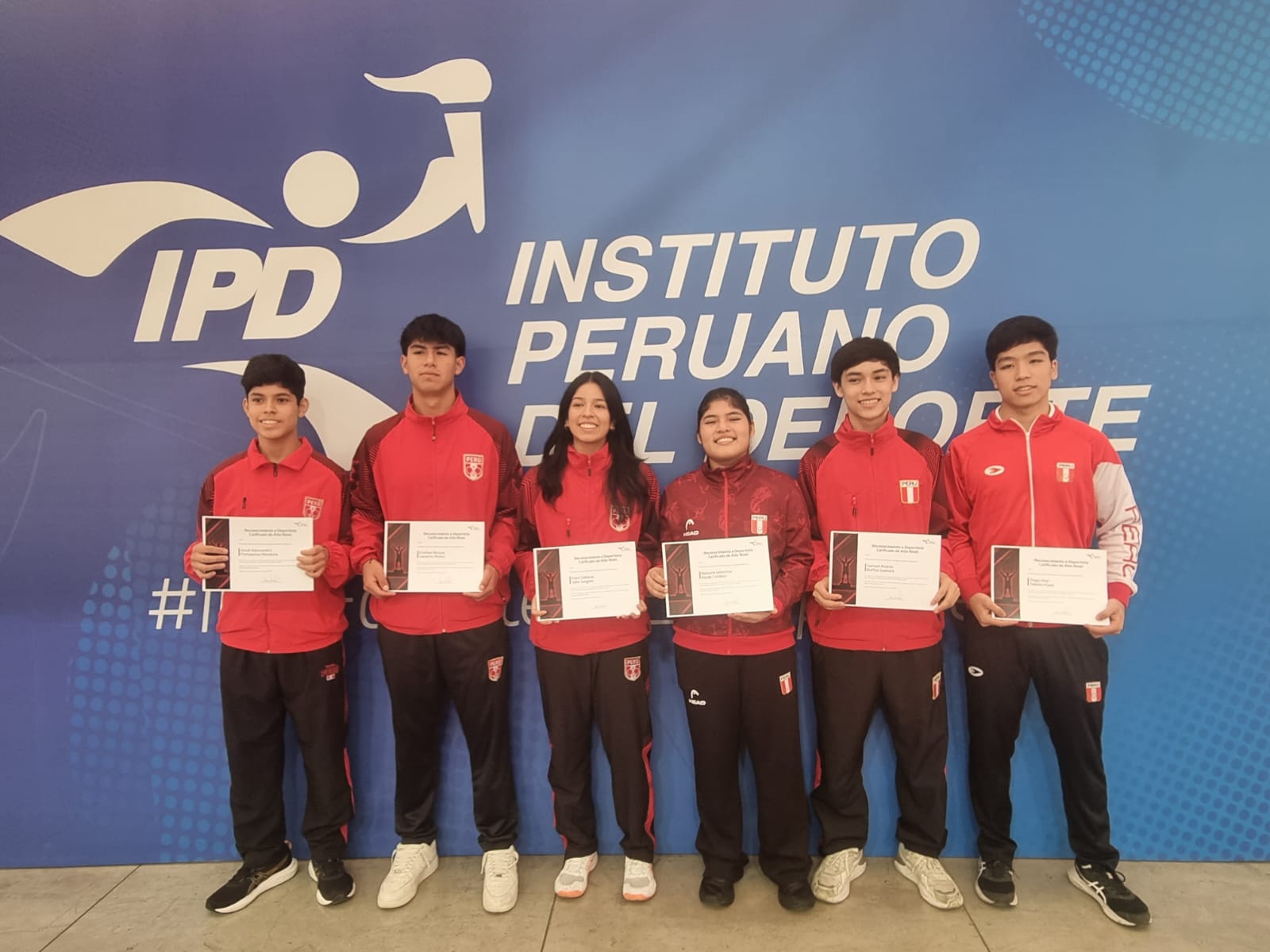 DEPORTISTAS DE LA SELECCIÓN NACIONAL DE TENIS DE MESA FUERON RECONOCIDOS COMO DECAN
