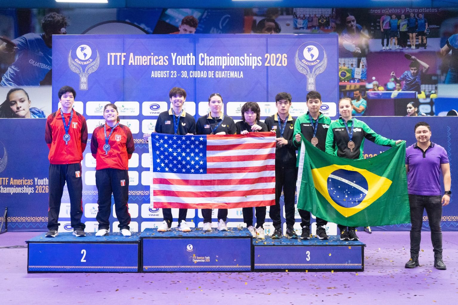 KEIJI TAKEDA Y NATZUMI AQUIJE CONQUISTAN LA MEDALLA DE PLATA EN DOBLES MIXTOS SUB-19